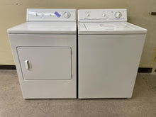 Load image into Gallery viewer, Frigidaire Washer and Gas Dryer Set - 8021-3991
