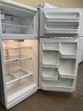 Load image into Gallery viewer, Kenmore Refrigerator - 1014
