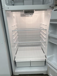 Hotpoint Refrigerator - 3874