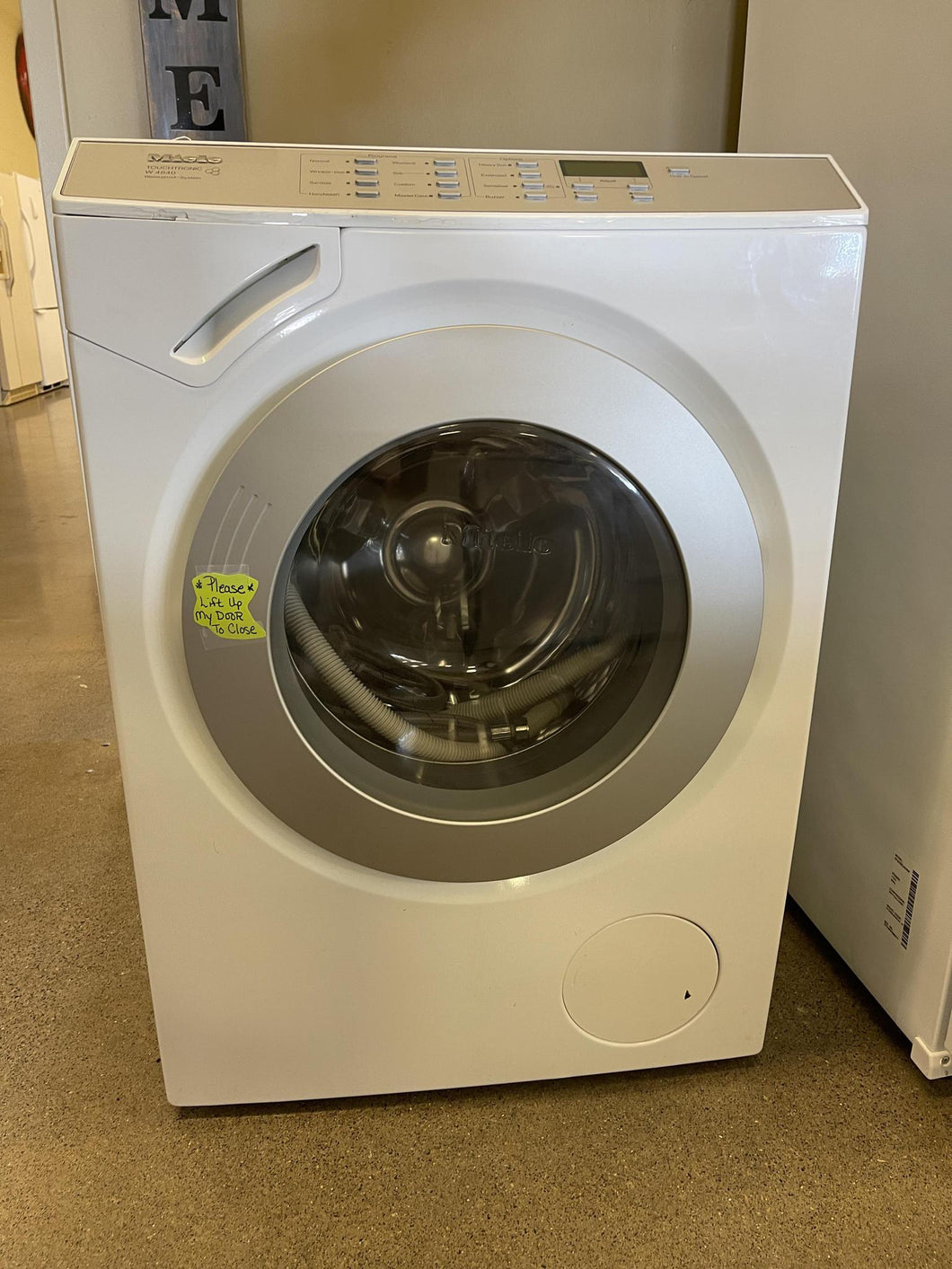 Miele Front Load Washer - 1201