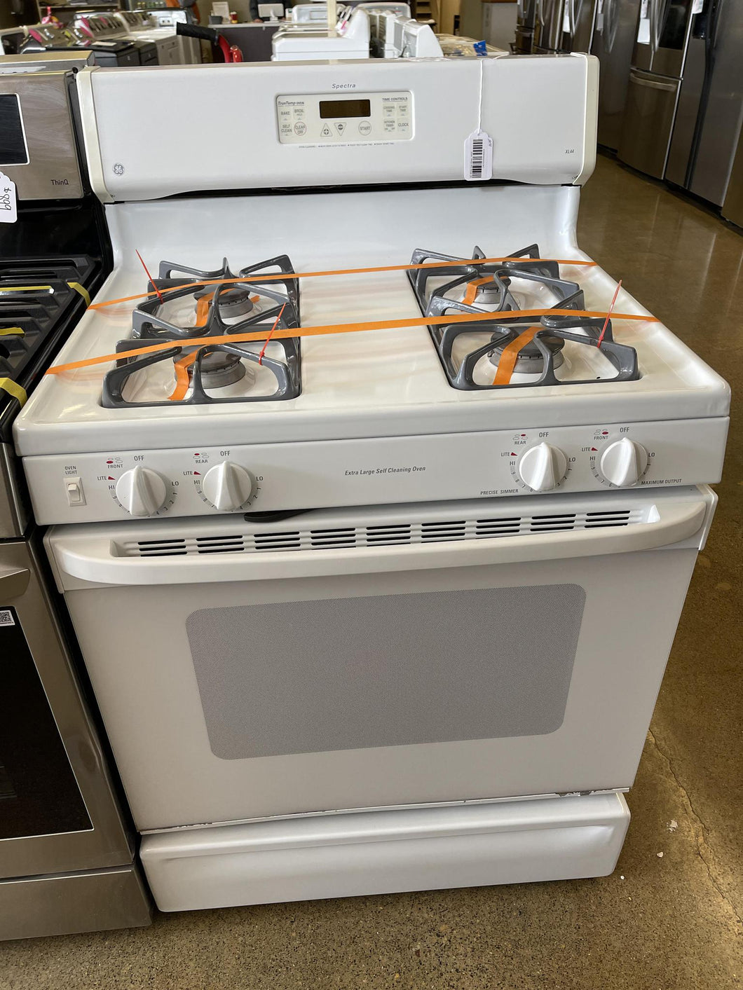 GE White Gas Stove - 4400