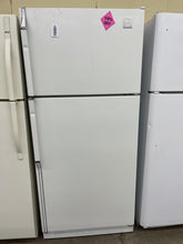 Load image into Gallery viewer, Whirlpool Refrigerator - 0565
