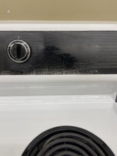 Load image into Gallery viewer, Kenmore Electric Coil Stove - 7221
