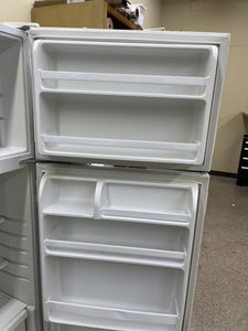 Kirkland Refrigerator - 8081