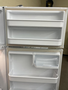Admiral Refrigerator - 9151