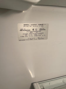 GE Refrigerator - 3132