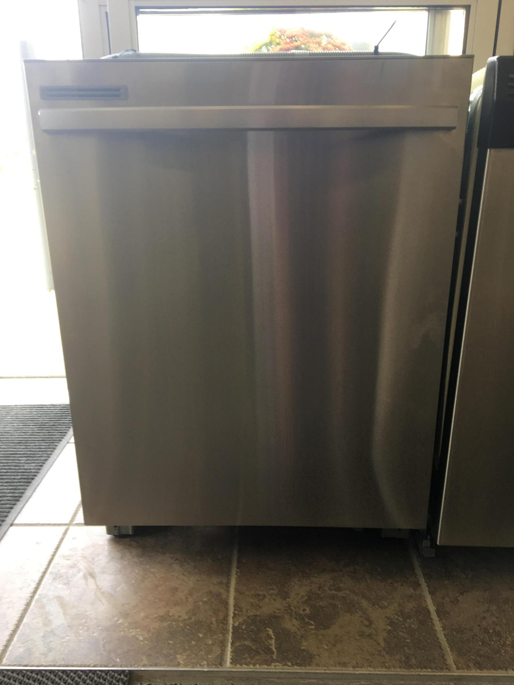 Samsung Stainless Dishwasher - 1884