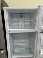 Load image into Gallery viewer, Hotpoint Refrigerator - 1629
