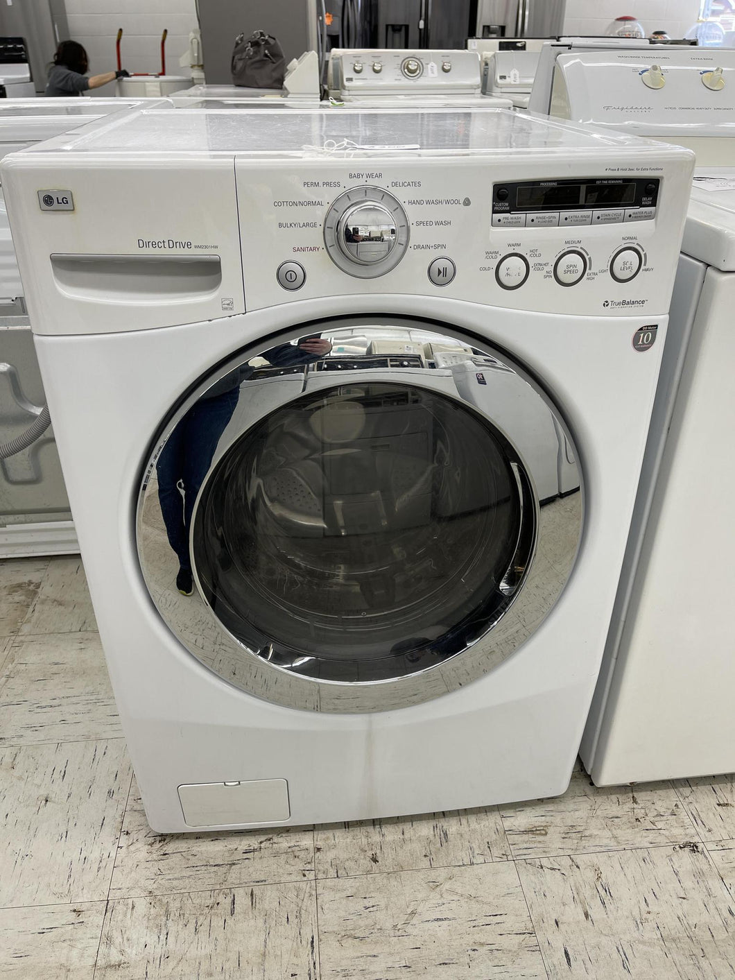 LG Front Load Washer - 7779