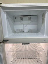 Load image into Gallery viewer, Frigidaire Bisque Refrigerator - 2322
