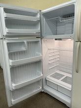 Load image into Gallery viewer, GE Refrigerator - 1730
