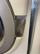 Load image into Gallery viewer, Whirlpool Duet Front Load Washer and Gas Dryer Set - 5020 - 4844
