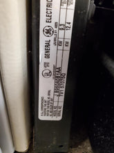 Load image into Gallery viewer, GE Electric Stove - 8316
