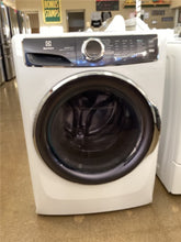 Load image into Gallery viewer, Electrolux Front Load Washer - 3043

