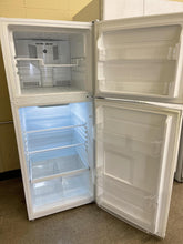 Load image into Gallery viewer, GE Refrigerator - 5247
