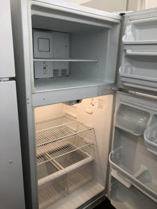 Frigidaire Refrigerator - 1558