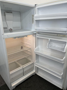 Magic Chef Refrigerator - 4382