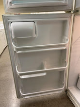 Load image into Gallery viewer, Frigidaire Bisque Refrigerator - 3925
