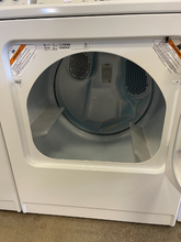 Load image into Gallery viewer, Maytag Washer and Electric Dryer Set - 3521 - 3526
