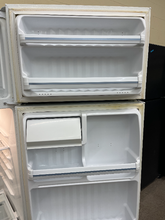 Load image into Gallery viewer, GE Refrigerator -2511
