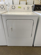 Load image into Gallery viewer, Amana Washer and Electric Dryer Set - 8327 - 2435
