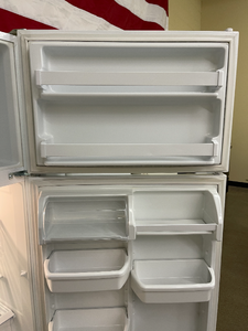 Whirlpool Refrigerator - 2885