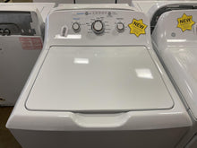 Load image into Gallery viewer, GE Washer and Electric Dryer Set - 8039 - 7889
