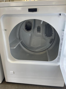 Maytag Washer and Gas Dryer Set - 5509 - 4073