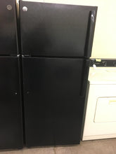 Load image into Gallery viewer, GE Black Refrigerator - 4662

