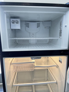 Kenmore Black Refrigerator - 4827