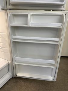 Estate White Refrigerator - 9903