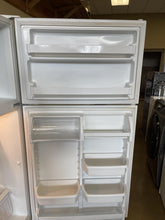 Load image into Gallery viewer, Whirlpool Refrigerator - 3756
