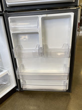Load image into Gallery viewer, GE Stainless Refrigerator - 5870
