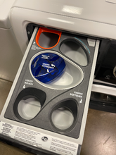 Load image into Gallery viewer, Electrolux Front Load Washer - 3089
