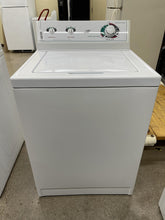 Load image into Gallery viewer, Magic Chef Washer - 2492
