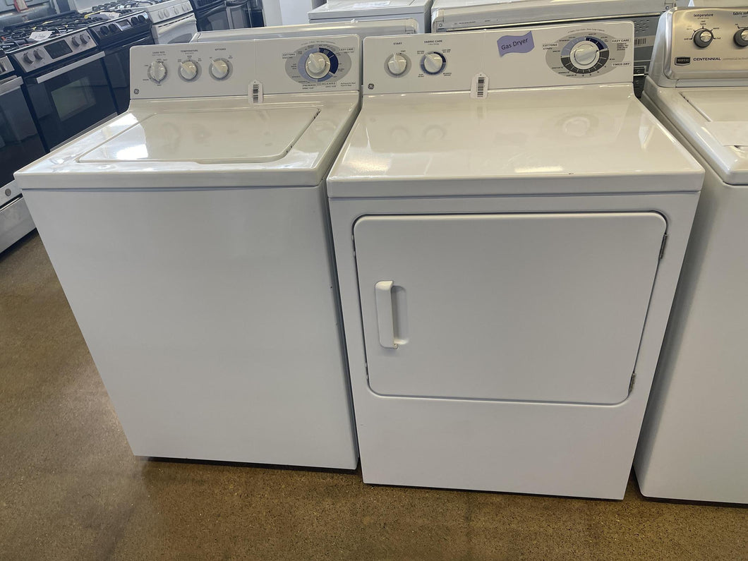 GE Washer and Gas Dryer Set - 1908 - 7416