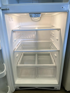 Frigidaire Refrigerator - 3674