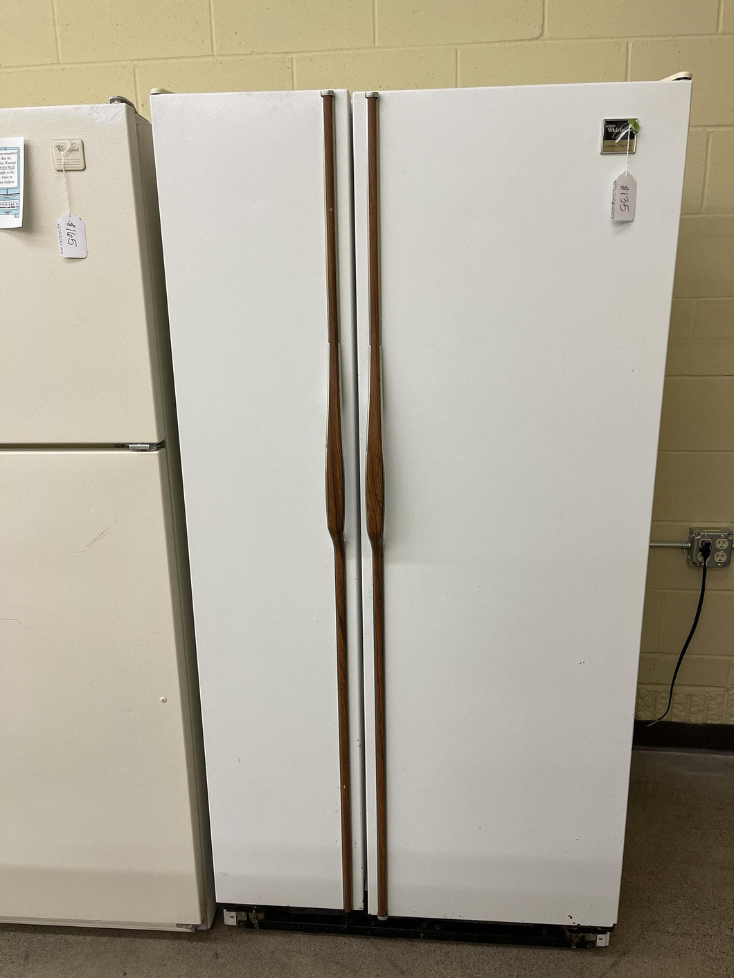 Whirlpool Side By Side Refrigerator - 4212