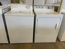 Load image into Gallery viewer, GE Washer and Gas Dryer Set - 6151-6946
