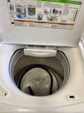 Load image into Gallery viewer, Kenmore Washer - 2516
