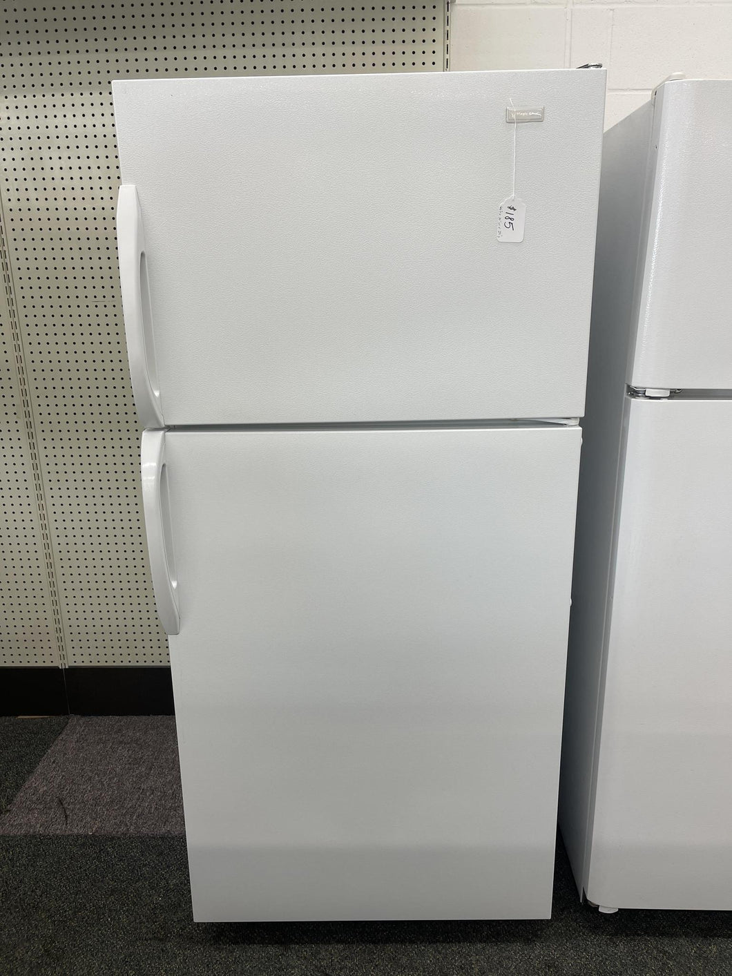 Magic Chef Refrigerator - 4382