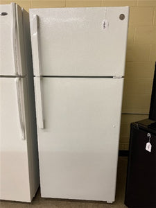 GE Refrigerator - 1368