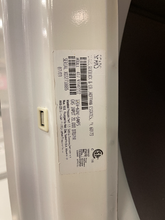 Load image into Gallery viewer, Kenmore Stack Washer and Gas Dryer Set - 2585
