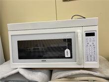 Load image into Gallery viewer, Bosch Microwave - 1250
