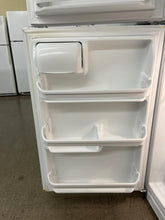 Load image into Gallery viewer, Frigidaire Refrigerator - 4123
