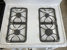 Load image into Gallery viewer, Frigidaire Gas Stove - 0552
