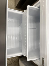 Load image into Gallery viewer, Hisense Bottom Freezer Refrigerator - 1007
