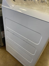 Load image into Gallery viewer, GE Washer and Gas Dryer Set - 1816 - 5409
