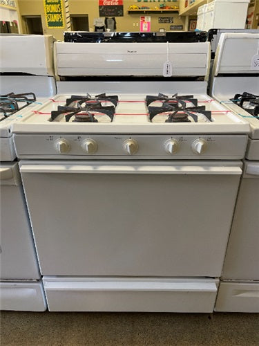 Magic Chef Gas Stove - 2840