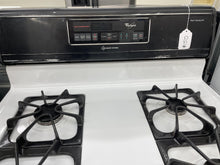 Load image into Gallery viewer, Whirlpool Gas Stove - 9013
